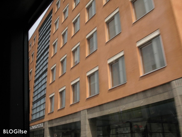 33-35 	modern buildings